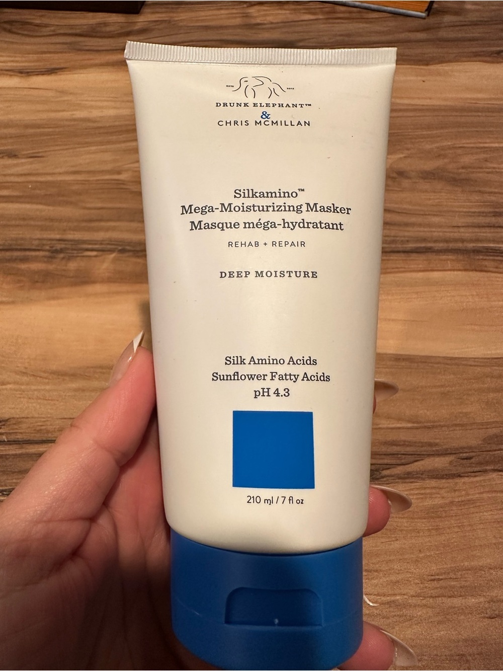 Drunk Elephant Silkamino Mega-Moisturizing Masker (White & Blue)